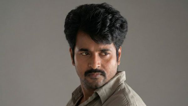 பட்டையைக் கிளப்பும் பராசக்தி புக்கிங்.. அமரனை ஓரம் கட்டப்போவது உறுதி போலயே.. இது SK பொங்கல் தானா?