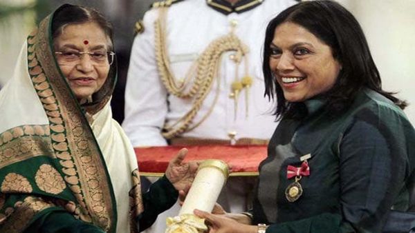 குழந்தைகளை பாலியல் வன்கொடுமை செய்த எப்ஸ்டீன்.. பிரபல இயக்குநர் தொடர்பு?.. பெரும் பஞ்சாயத்து