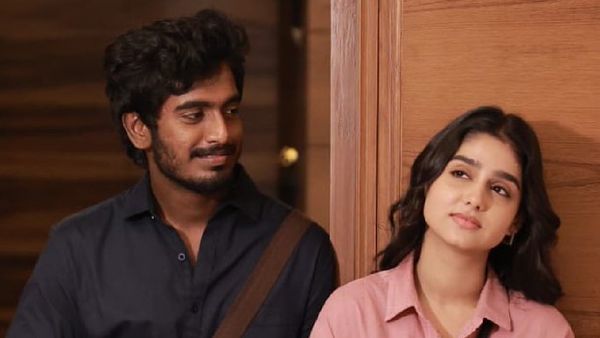 With Love Twitter Review: வித் லவ் ரசிகர்கள் டிவிட்டர் விமர்சனம்.. ஒரே பாராட்டு மழையா இருக்கே!