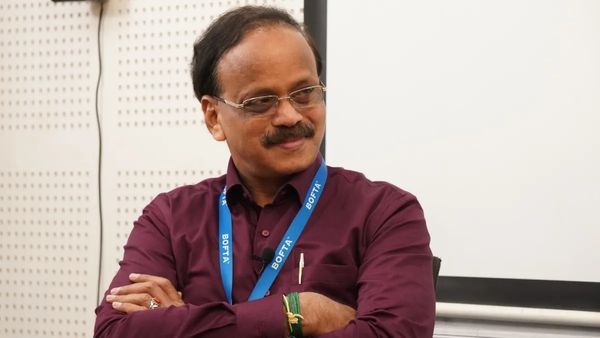 பொறுப்பா நடந்துக்காங்க.. இல்லையினா மரியாதை கெட்டுடும்.. யாரைச் சொல்கிறார் தனஞ்செயன்