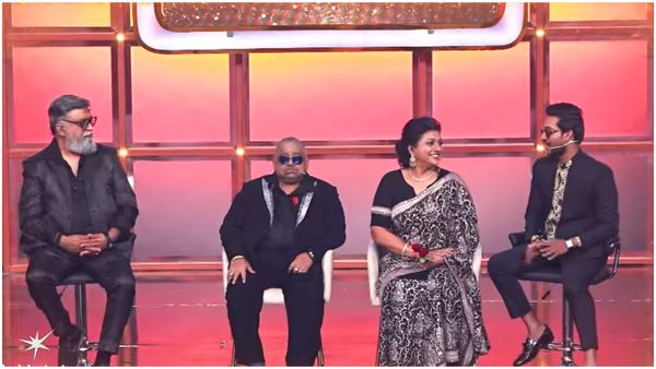 நடுவராக களமிறங்கிய ரோஜா.. தொகுப்பாளர் ரக்ஷன் இல்லை.. அதிரடி மாற்றங்களுடன் குக் வித் கோமாளி சீசன்7!