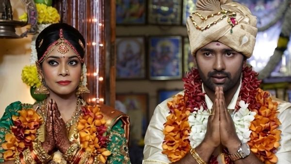 சாந்தனு - கீர்த்தி கல்யாணத்தின் முதல் அழைப்பிதழை கைப்பட எழுதிய பாக்யராஜ்.. கையெழுத்தை பாருங்க!