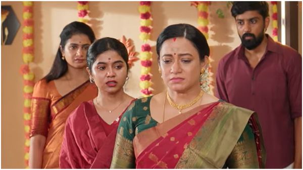 உன்னுடன் வாழ முடியாது.. வீட்டை விட்டு வெளியேறிய பார்கவி.. எதிர்நீச்சல் தொடர்கிறது!