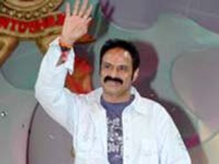 గతం బాలయ్యను వెంటాడనుందా?