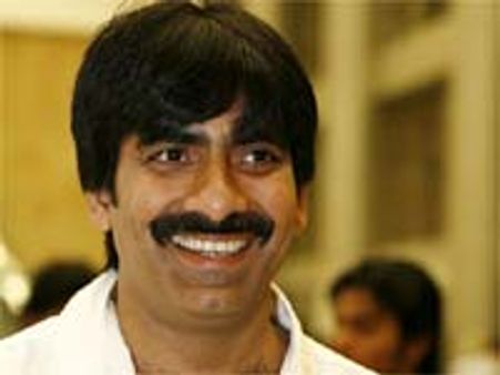 యువత దర్శకుడుతో రవితేజ!!