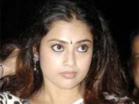 బ్రాడ్ మైండ్ ఉన్న వాడే కావాలి