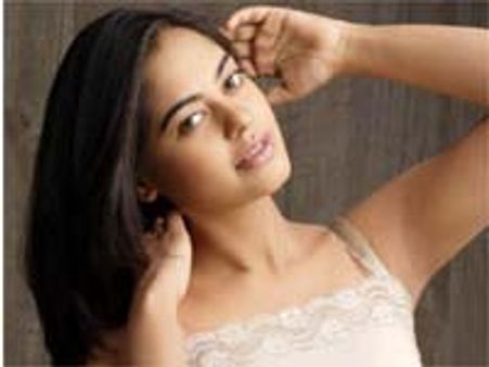 పూరీకి 'మీనాచ్చి' మీదే లవ్వు