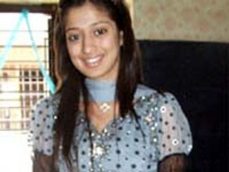 ధోణితో ఆ గంట గడపటానికే ఆమె...