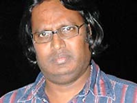 గుణశేఖర్ దర్శకత్వంలో నటించాలని ఉందా?