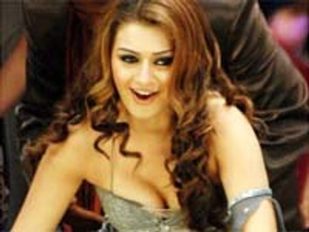 సెక్సీ హన్సిక ఫిగర్ సీక్రెట్స్