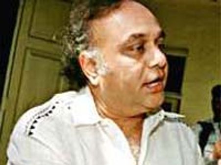 ఫిల్మ్ ఫైనాన్సియర్ భరత్ షా అరెస్టు