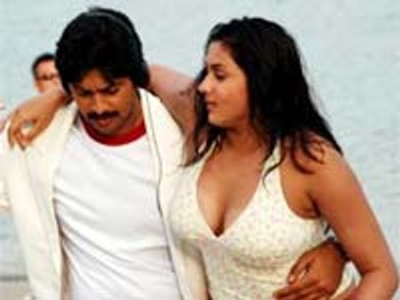 నమిత పెద్దమనిషయ్యాకే..