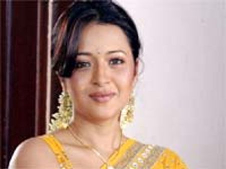 త్రాగలేదంటూ ఆమె ఖండన