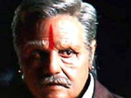 అభిమానులకు బాలయ్య ఆర్ధిక సాయం