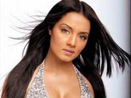 నాకో మగతోడు కావాలి