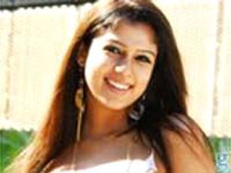 నయనతారపై బ్యాన్ మొదలు