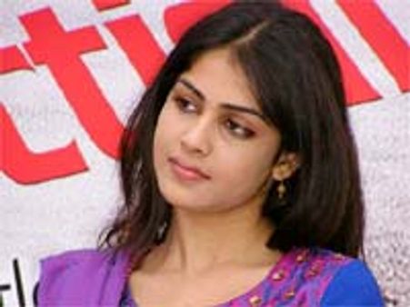 జెనీలియా, అతను..ఆ రాత్రి