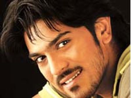 కోలుకుంటున్న రామ్ చరణ్ తేజ