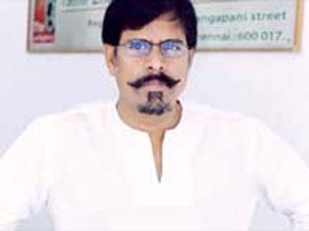 రోజా భర్త అరెస్టు