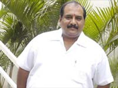 ఎమ్.ఎస్.రాజుకి మళ్ళీ ఆయనే