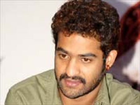 జూ ఎన్టీఆర్ ప్లాన్ అదా?