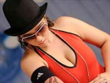 దిగజారుతున్న ఛార్మి..