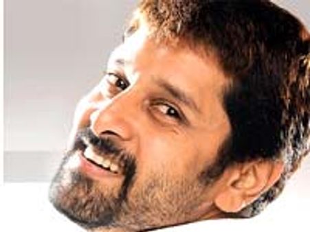 ఆ హీరో కొక్కొరొకో...