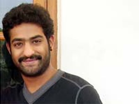 మళ్ళీ ఎన్టీఆర్ అదుర్స్ డిలే