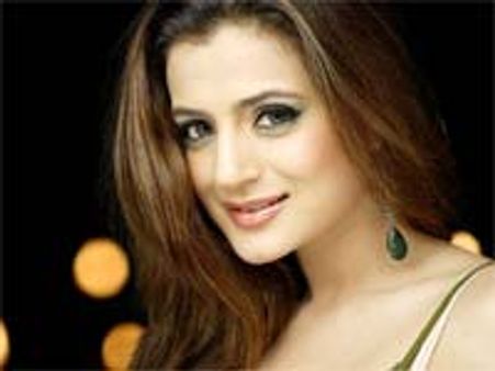 ఆమె మాటపైనే ఆ రాత్రి