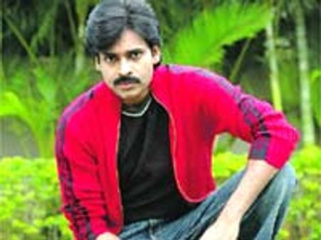 తొడ కొట్టడుపై పవన్