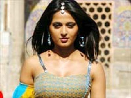 అది లేకుండా కష్టమే..అనూష్క