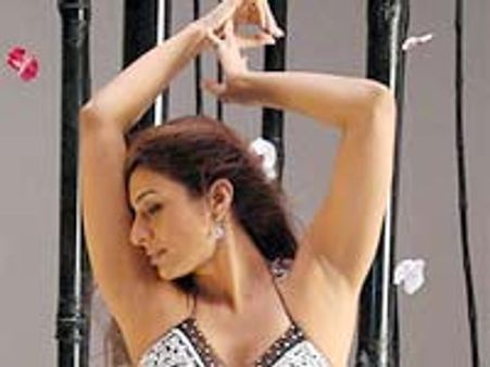 నాగే కాదు,టబుకి అతనన్నా..