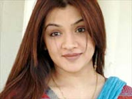 మాజీ ప్రియుడుతో మళ్లీ ఆర్తి