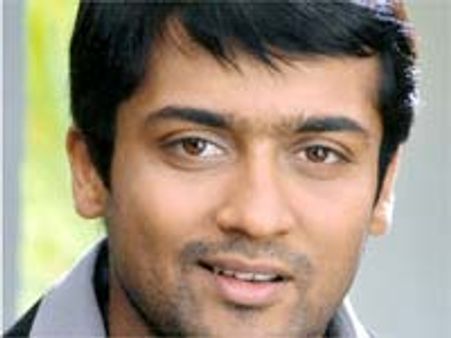 రక్త చరిత్రల సూరి పాత్ర..