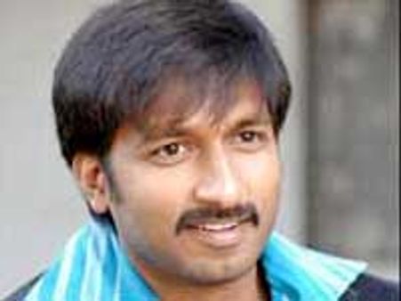 గోపీచంద్ 'శంఖం'పూరిస్తాడా?