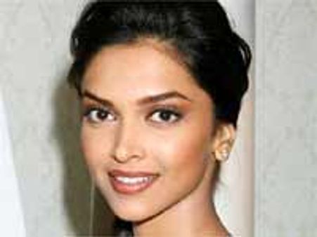 ఆమె కోసం రామ్ చరణ్