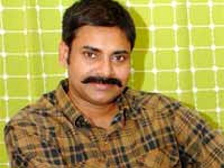 పవన్ కూడా బ్యాంకాక్ కి