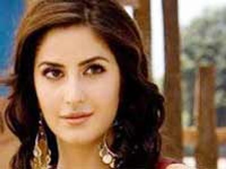 కత్రినా కైఫ్ ని డౌన్ లోడ్ చేస్తే...