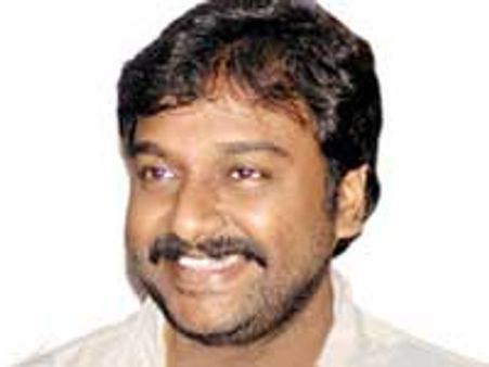 ఠాగూర్ సీక్వెల్ తో చిరు?