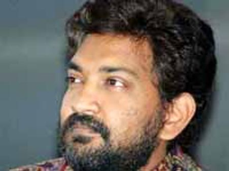 రాజమౌళి తరుపున పోరాటం