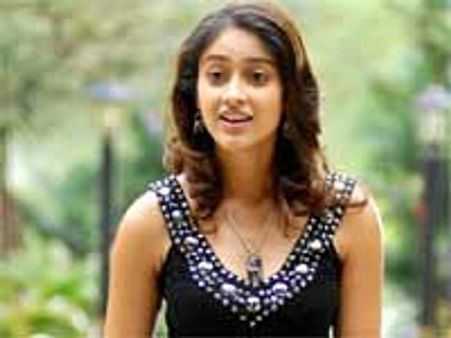 ఇలియానా ఆ హీరోతోనూ