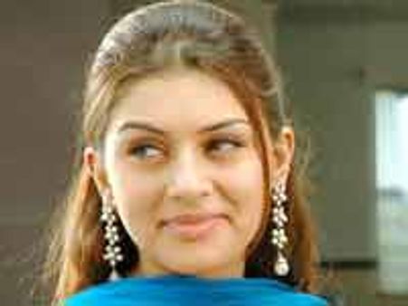 హన్సిక నిజ స్వరూపం అదీ?