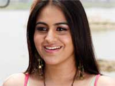 ఆమెతో కలిసి మందుకొడితే..