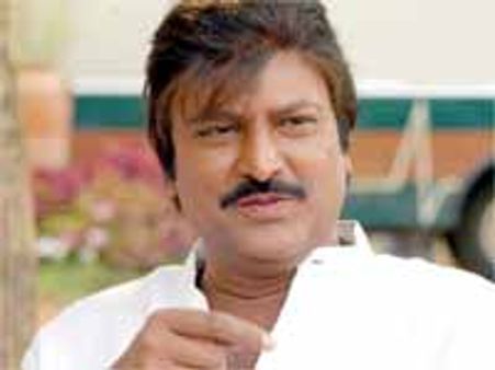 టీవీ ఛానెల్స్ తో మోహన్ బాబు?