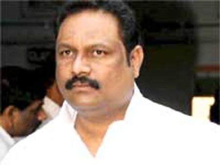 బెల్లంకొండ రీమేక్ హీరో ఎవరో?