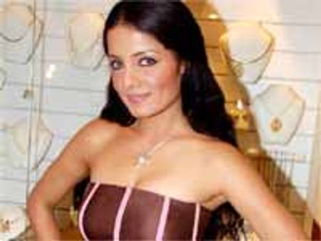 నా సెక్స్ లైఫ్ ఆయనకెందుకు?