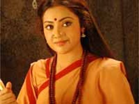 మీనా 'వెంగమాంబ' చూడచ్చా?