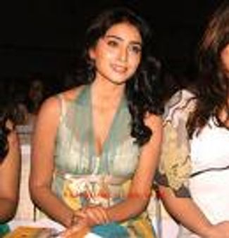 మీడియాతో శ్రియ తగువు