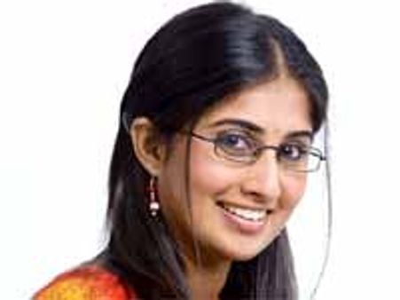 షామిలితో సిద్దార్ద అసభ్యంగా..?