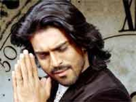 రామచరణ్ నెక్ట్స్ స్పెషల్...